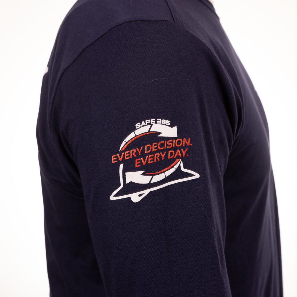 New Era® Heritage Blend Long Sleeve Crew Tee